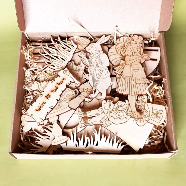 Аліса в країні чудес