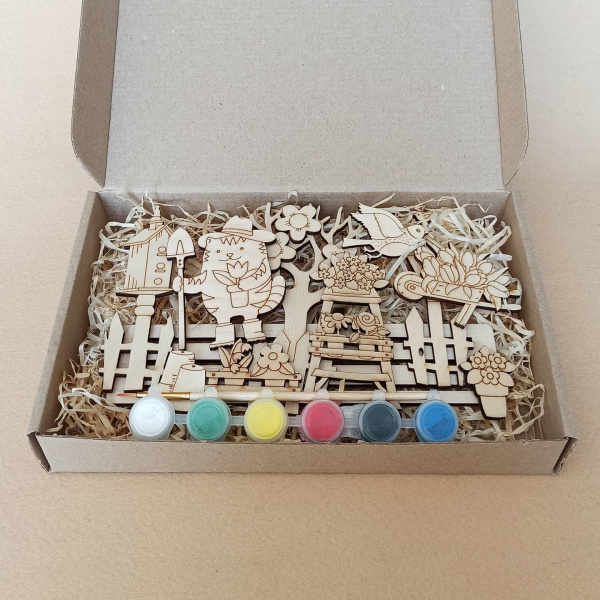 Котик-садівник